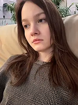 MichelleRoux online show from December 4, 3:53 am