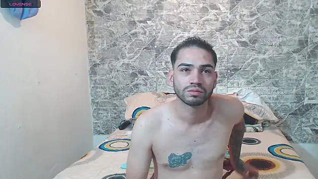 Snapshot of daniquintero03 chatting on September 29, 6:24 pm daniquintero03 online show from September 29, 6:24 pm