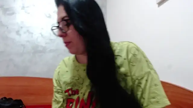 jollene online show from December 18, 4:12 pm