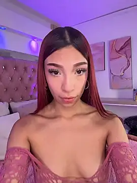 MylaDreams online show from May 17, 4:00 am