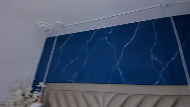 Ibbie drastic online show from November 21, 1:02 pm