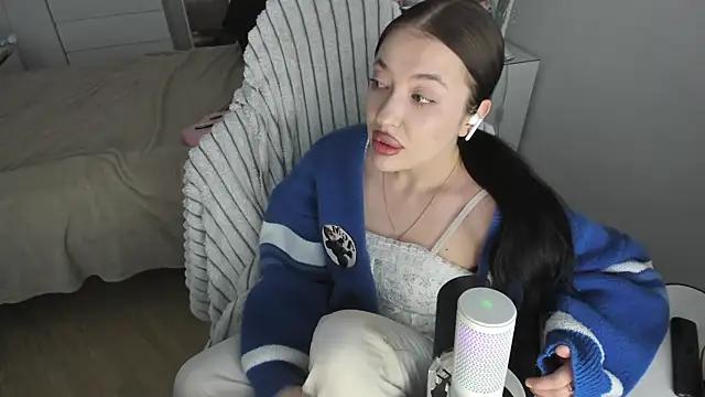 saadnesstyan online show from February 9, 11:12 am