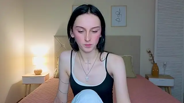 Little moly999 online show from October 6, 8:24 pm