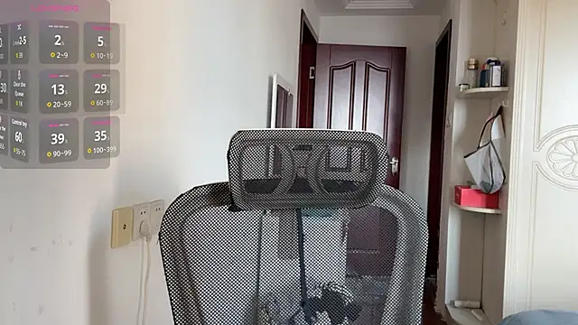 Olivia-l online show from September 24, 8:13 am