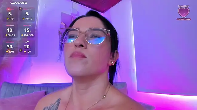 kamila flower online show from October 15, 2:30 pm