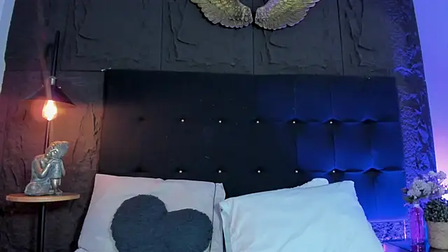 Rose Blossom online show from May 7, 5:12 am