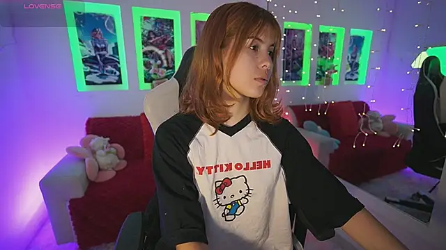 DahliaGrey online show from May 18, 11:38 am