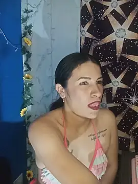 karinnahotdirty online show from May 20, 9:12 pm