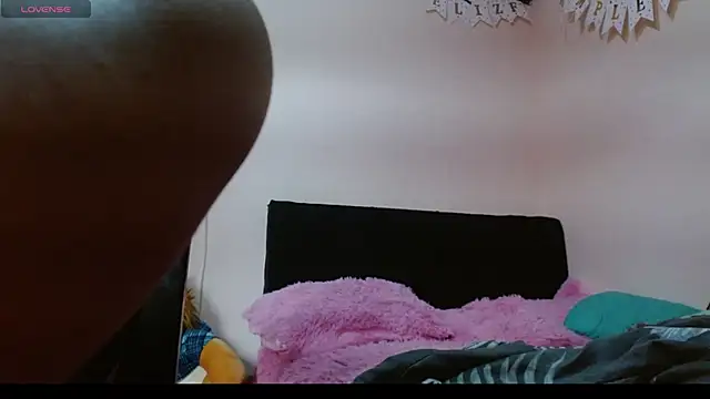 MichellMoon1 online show from November 7, 6:24 pm