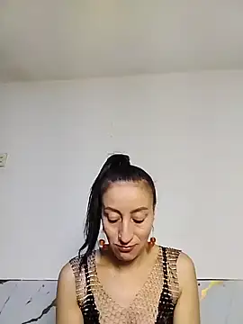 Oriana111 online show from May 24, 3:38 am