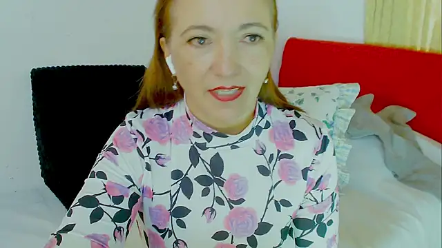 Kendraline1 online show from March 26, 7:37 pm