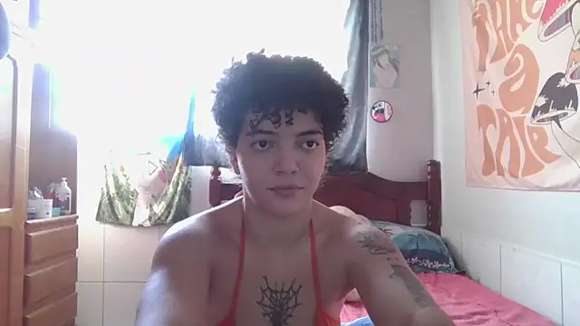 CamillyBlum online show from May 15, 3:37 pm