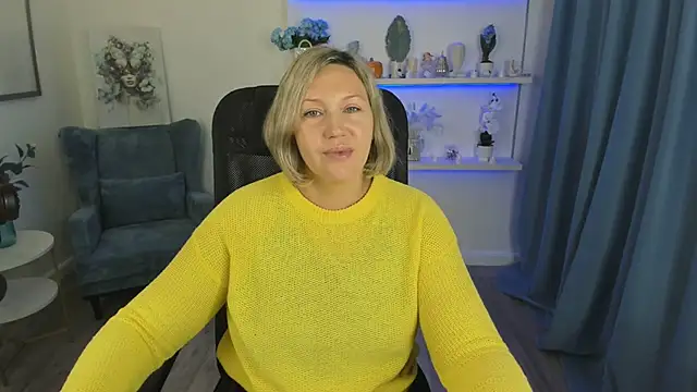 NinaStarle online show from October 16, 4:48 am