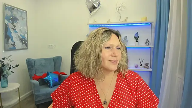 NinaStarle online show from April 29, 11:24 am