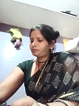 Snapshot of Hot_sonali chatting on October 8, 2:27 am Hot sonali online show from October 8, 2:27 am