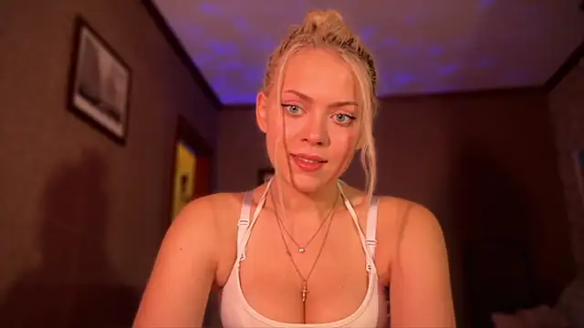 AliceOceanEye online show from September 23, 4:38 pm