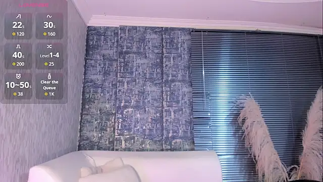 NathalyLeen online show from March 3, 8:37 pm