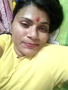 couple 71 online show from May 23, 7:39 am