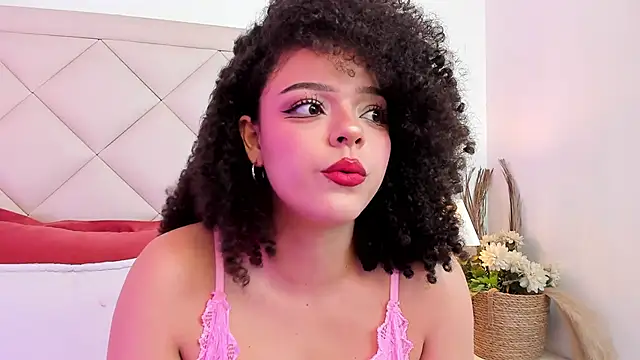LilBoonew online show from September 30, 3:28 pm