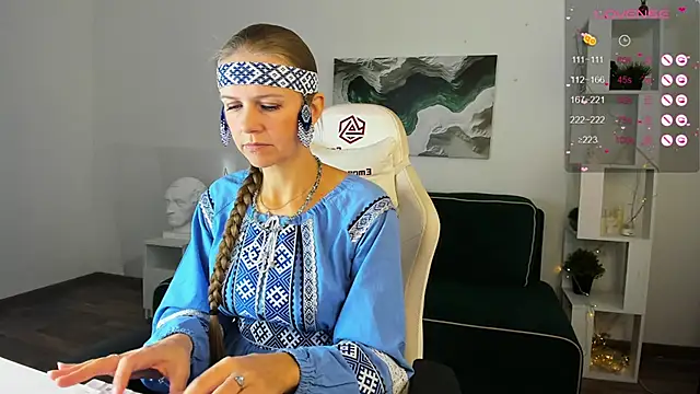 Eliza Wilsoon online show from September 22, 1:59 am