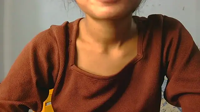 Aarti misty71 online show from May 5, 5:10 am