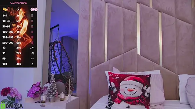 SelenaDaze online show from December 15, 5:34 am