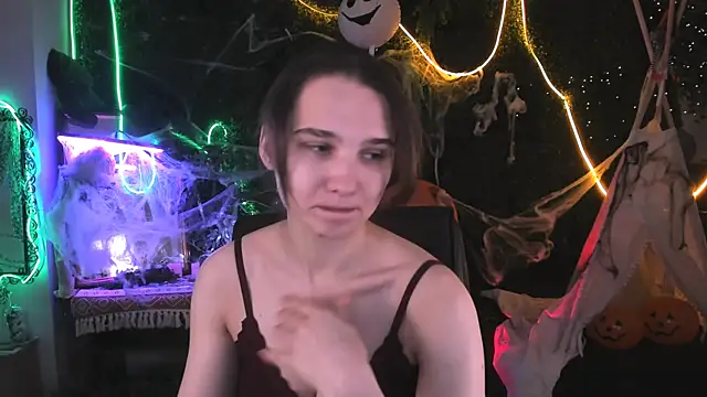 TessaMill online show from October 27, 9:16 am