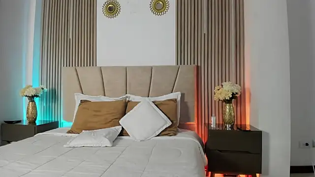 Victoria Beaumont online show from February 11, 12:06 pm