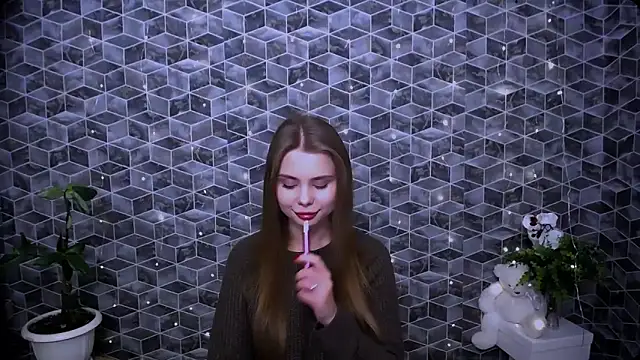 OceanicDawn online show from December 5, 8:37 am