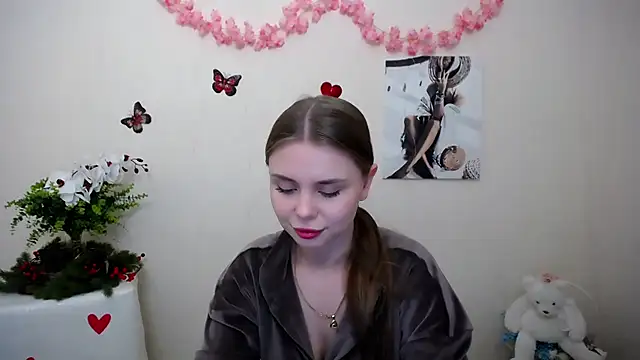 OceanicDawn online show from March 6, 8:31 am