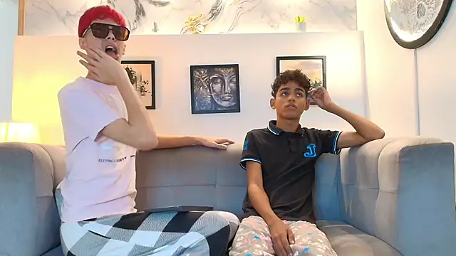 TWINKS FRIENDS online show from May 20, 1:30 pm