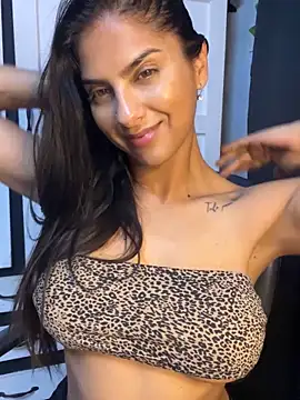 chicachocolate01 online show from November 20, 4:57 am