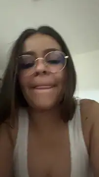 sweet shadil  online show from January 5, 5:27 pm