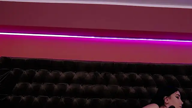 StephanyMillan online show from March 21, 7:02 am