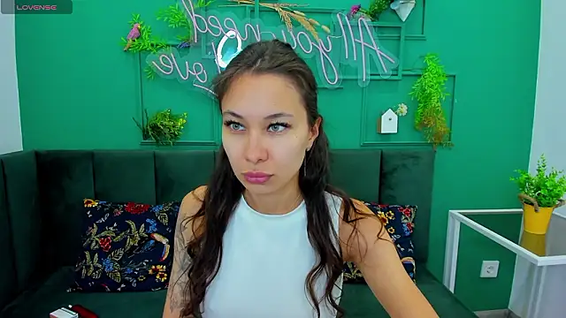 Kat  cat online show from March 13, 3:41 am