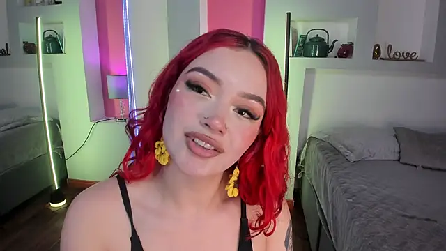 Camila Rivers online show from May 8, 2:53 pm