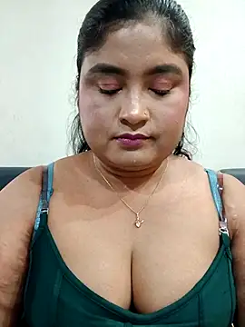 hornyriyanka online show from May 20, 3:03 am