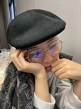 haiyan125216 online show from October 29, 6:50 am