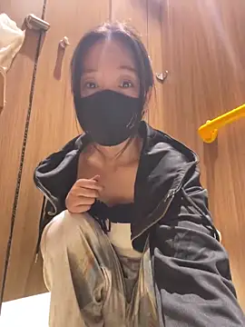 xinmeng-000 online show from May 6, 7:23 am