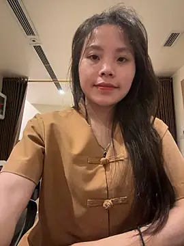Bella 7777 online show from May 22, 1:42 pm
