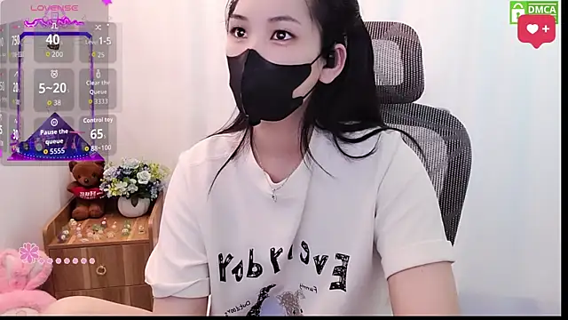 HanaYourlove online show from May 15, 12:19 pm