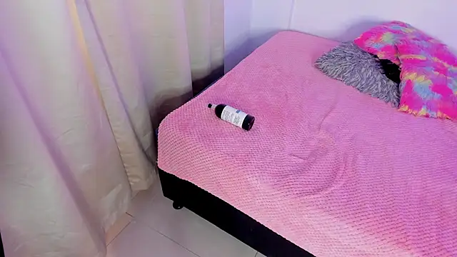 dulce11  online show from September 17, 12:25 pm