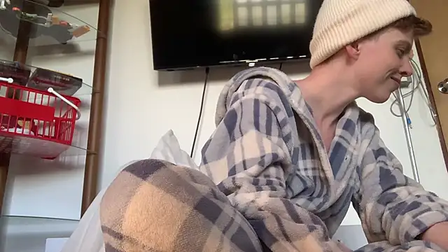 nyxofempusa online show from February 9, 9:17 pm