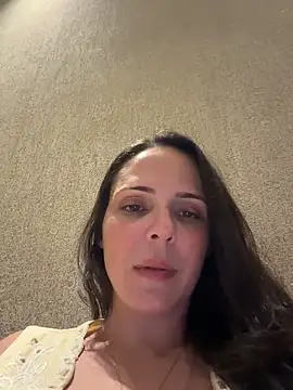 Lady LauraRose online show from April 1, 2:01 am