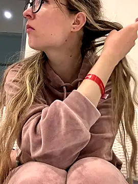 Jugira online show from November 3, 7:40 pm