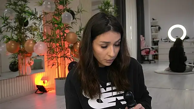 EmmaBlanco online show from November 24, 8:11 pm