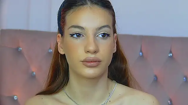 KimmDaviss online show from March 13, 10:05 am