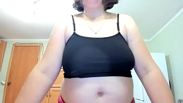 KATTYWARM  online show from December 3, 9:50 pm