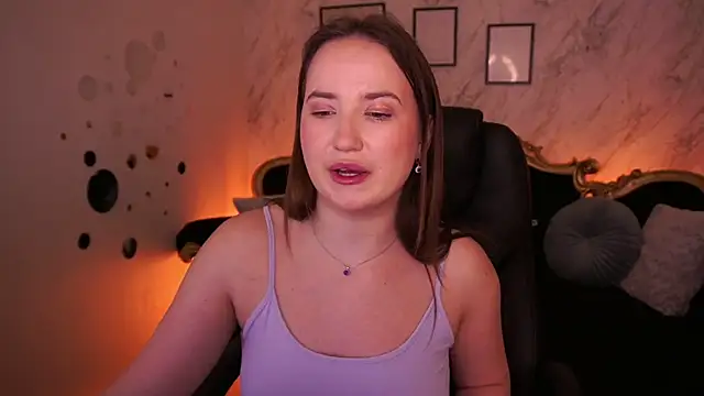 SofieBloom online show from May 13, 12:06 am