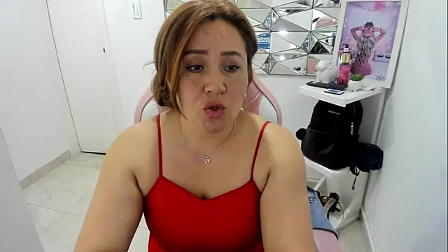 camixxx m online show from February 13, 3:46 pm